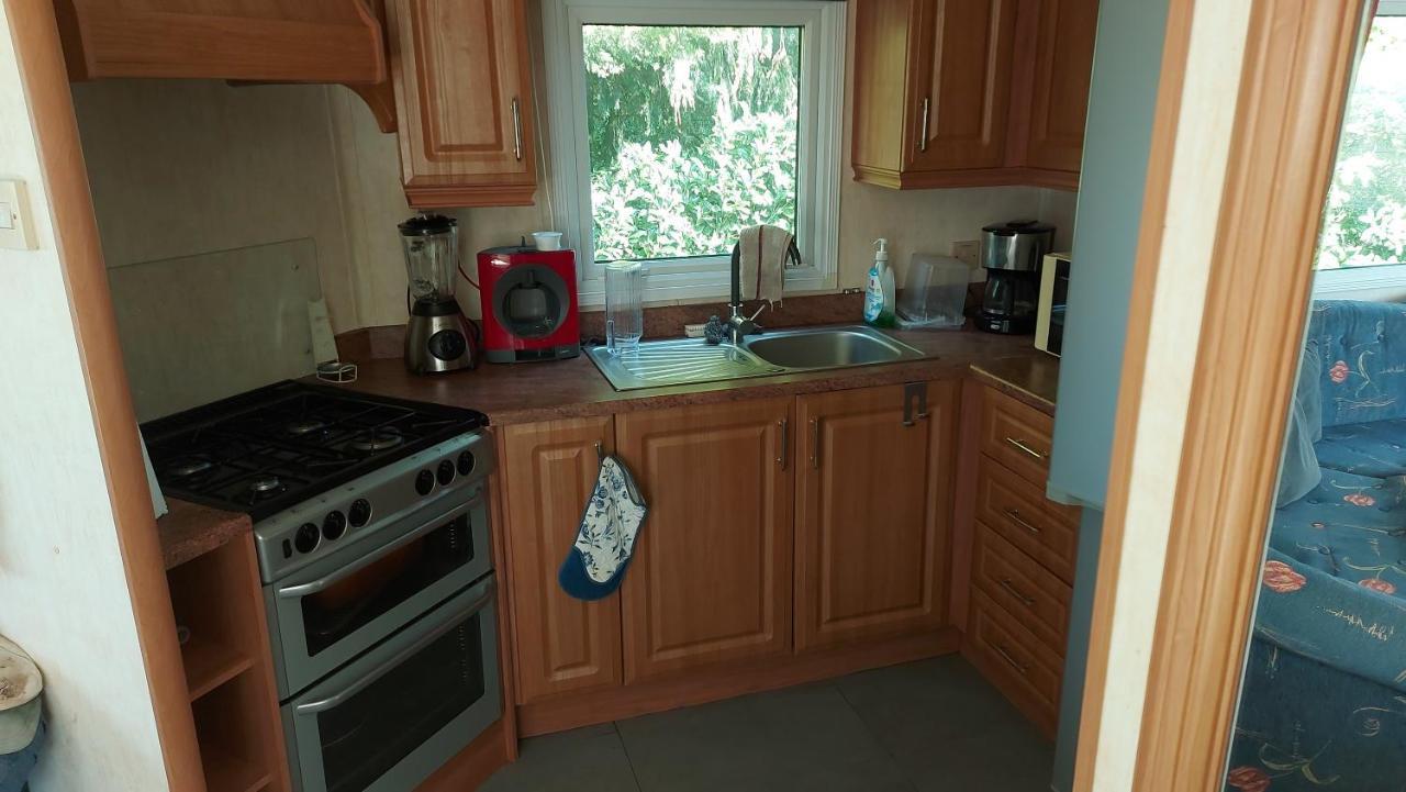 Camping Le Bois Jahan Brunelles Екстер'єр фото
